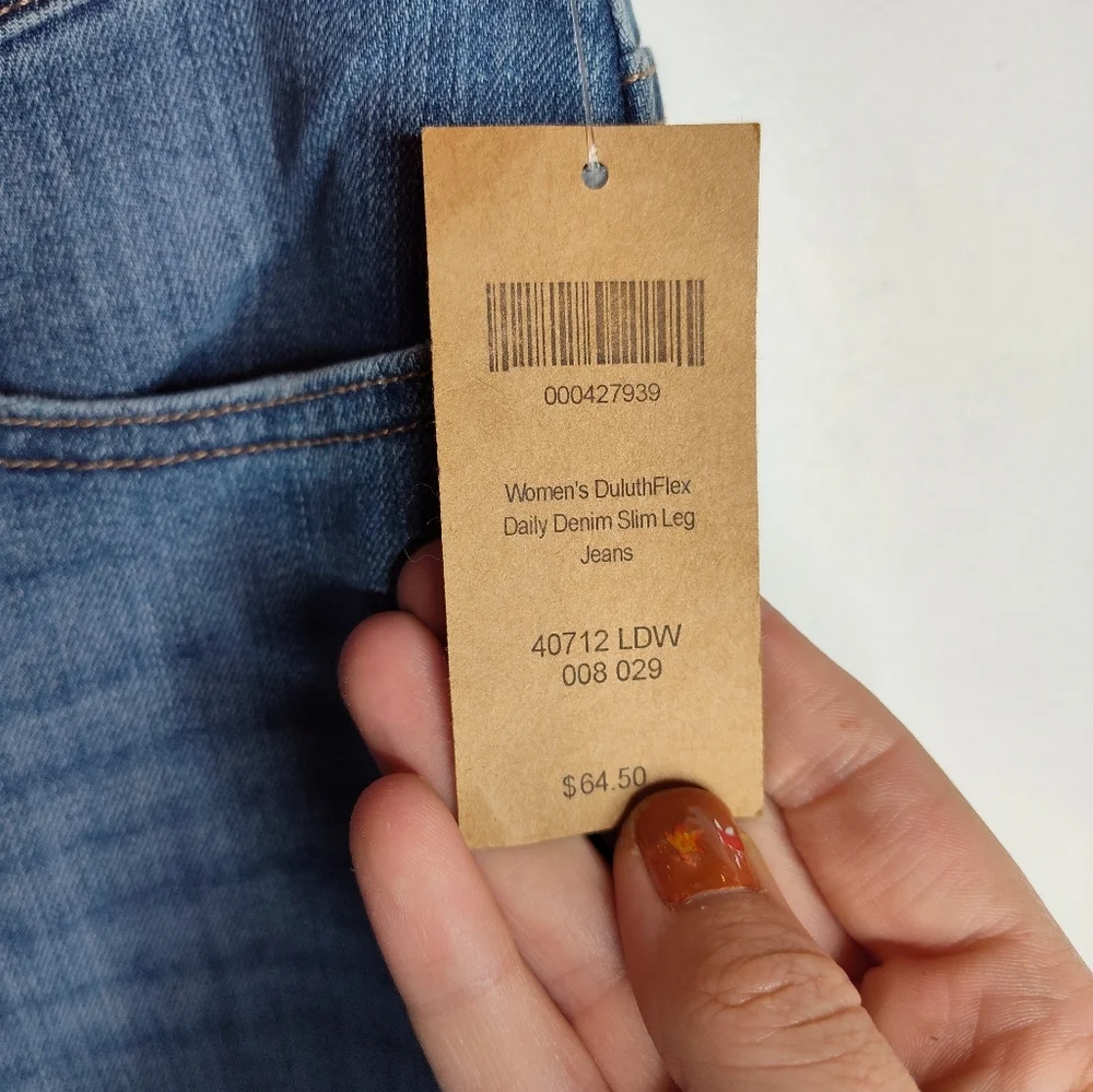 NWT Duluth Trading Co Women's DuluthFlex Daily Denim Slim Leg Jeans 8/29
